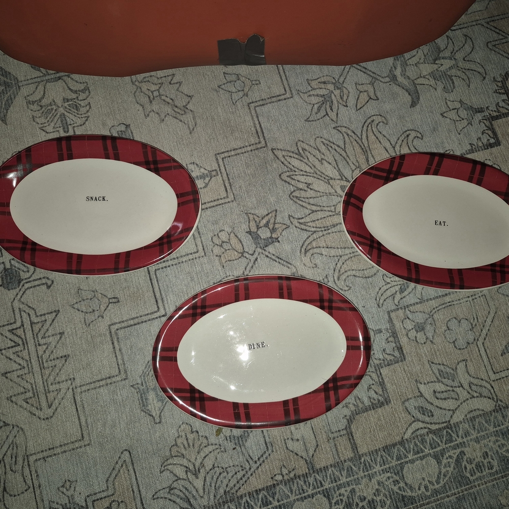 Rae Dunn Red and White Plaid Oval Plates Set